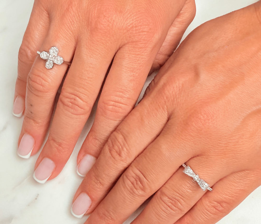 Sculpted Gold Signet Ring